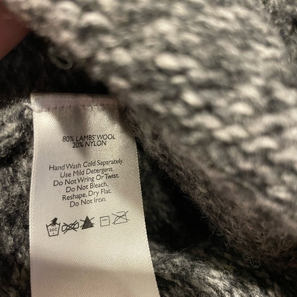 Eddie Bauer Men's Gray Sweater size 2XL - Picture 5 of 5